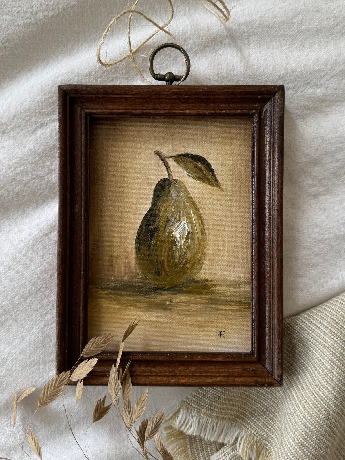 A Vintage Pear (8.25 x 6.25 in)