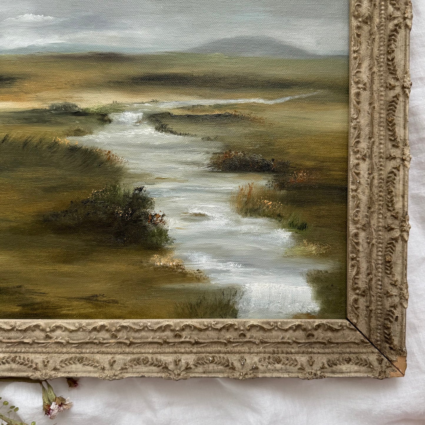 The murmur of the water